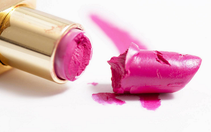 restoring your broken lipstick